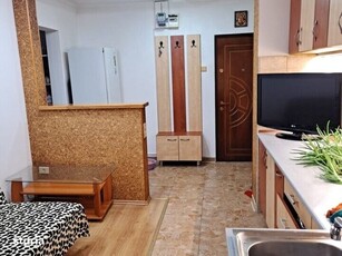 Apartament 3 camere, decomandat, 50 mp utili -Blascovici