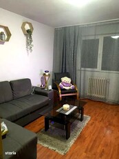 Apartament 3 camere decomandat de vanzare zona de case,Gruia