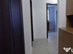 Apartament renovat 3 camere renovat Drumul Taberei