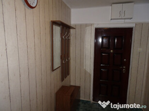 Apartament 3 camere langa statia de metrou 1 Decembrie 1918 (50m)