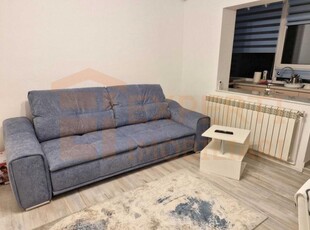 Apartament 3 camere situat in zona Brotacei