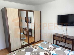 Apartament 3 camere situat in zona FALEZA NORD