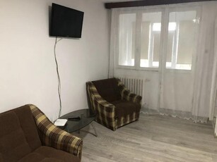 Apartament cu 1 camera, decomandat, zona Tatarasi