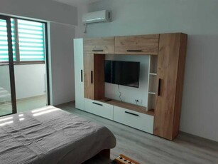 Apartament cu 1 camera, etajul 1/4, zona Valea Lupului