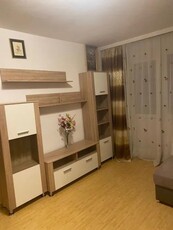 Apartament cu 2 camere, semidecomandat, zona Lidl Nicolina