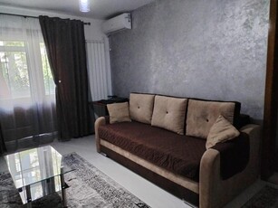 Apartament cu 2 camere, zona Zimbru