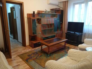 Apartament cu 3 camere la Metrou Timpuri Noi