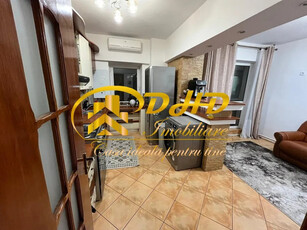 Apartament cu 3 camere situat în Păcurari