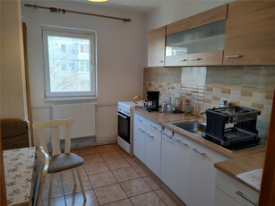 Apartament cu 4 camere decomandat etaj 3 zona Girocului