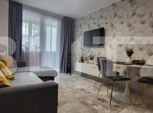 Apartament modern, 2 camere, etaj 1, parcare, zona Eroilor