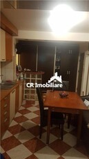 De vanzare Apartament 4 camere Fizicienilor Matei Ambrozie