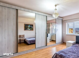 Apartament 2 camere, etaj intermediar, mobilat, parcare, zona Porii!