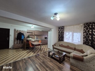 Vand apartament 3 camere etaj 1