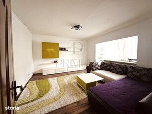 Apartament modern 3 camere balcon si loc de parcare privat zona Selimb