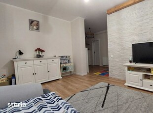 Vand apartament 2 camere, str Abatorului