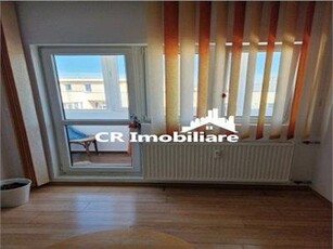 Vanzare apartament 2 camere Tei