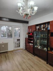 Vanzare Apartament 3 camere Basarabia