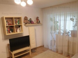 Vanzare Apartament 4 camere Militari