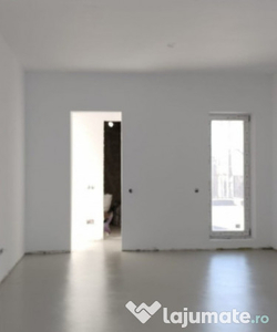 Apartament 2 camere DECOMANDATE, finisat, terasa 76mp, parca