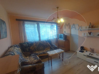 Apartament cu 2 camere pe str .Italiana ,zona Rogerius, O...
