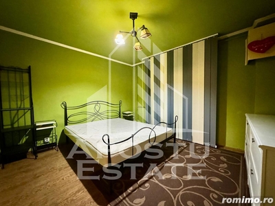 Apartament 3 camere, decomandat, 2 bai, in zona Steaua (langa mall)