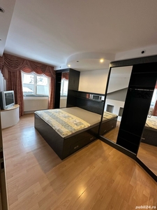 Închiriez Apartament 3 camere