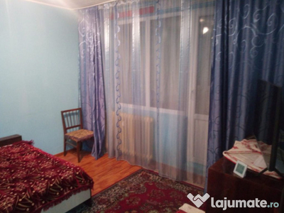 Vânzare apartament 3 camere lângă Spitalul Marie Curie