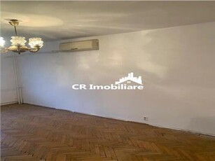 Apartament 3 camere Vitan Mihai Bravu