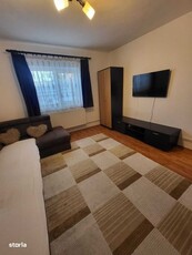 Inchiriez casa 3 camere 80 mp,km5, Constanta,parcare,terasa proprie