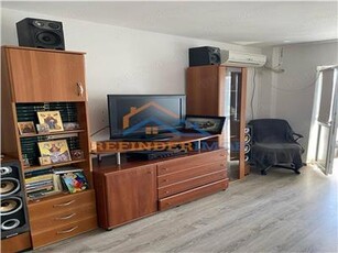 Vanzare Apartament 3 camere Militari Gorjului