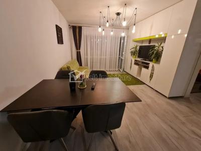 Vanzare apartament 3 camere finisat si utilat modern, zona Vivo