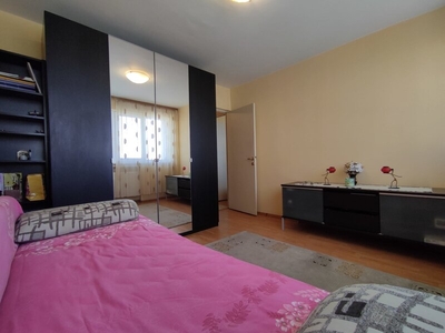 Apartament 2 camere Viilor Apartament 2 camere decomandat Va propun spre va