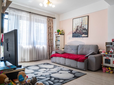 Apartament 3 camere vanzare in bloc de apartamente Bucuresti, Bucurestii Noi