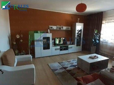 Apartament cu 3 camere. 2 bai. Centrala proprie. Langa Shooping City.