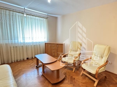 Apartament cu 3 camere, centrala proprie, Complexul Studentesc