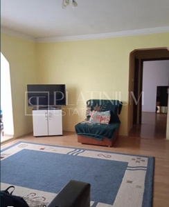 P4332 Apartament cu 2 camere, zona Lipovei