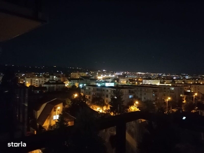 PF apartament 2 camere si parcare Intre Lacuri