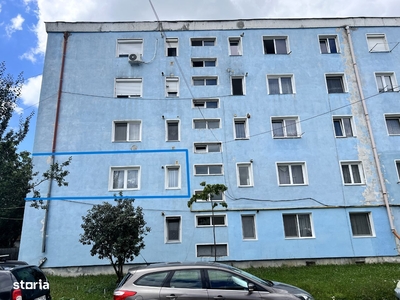 Apartament cu 3 camere la cheie in zona Stejarului!