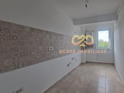 APARTAMENT 3 CAMERE DECOMANDAT , 2 TERASE, PARCARE 85MP