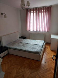 Apartament 3 camere Vlahuta decomandat