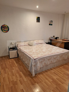 Oferta ! Apartament ultracentral 2 camere decomandate !