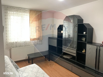 Inchiriez apartament 2 camere zona Micro 3