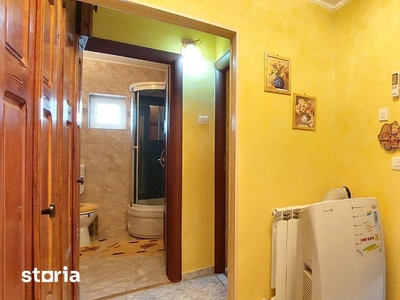 Apartament cu 2 camere mobilat si utilat