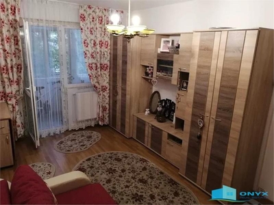 Apartament cu 2 camere,etajul 2,Dacia ,73500 euro de vanzare