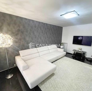 Apartament cu 3 camere, 74 mp, Complet Utilat, AC