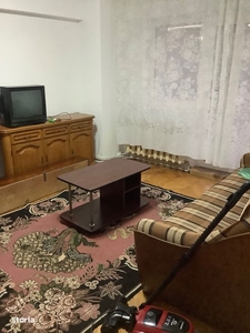 Apartament de inchiriat in M- uri