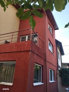 Apartament cu 3 camere | loc de parcare | centrala proprie