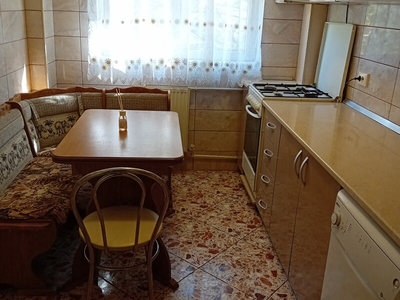 Inchiriere apartament 3 camere Militari 3 camere, Iuliu Maniu 190