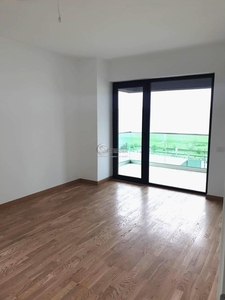 INTABULAT! Apartament cu 2 camere, decomandat, Pacurari, et.2, 55mp, 94.000 euro