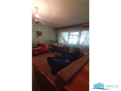 Podu de Piatra, 2 cam., 50mp, bl. bun fara risc, liber, 65.000 EURO NEG de vanzare